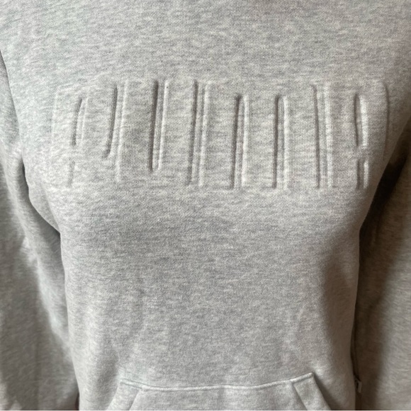 Puma NWOT Light Heather Grey Pullover Hoodie - Picture 2 of 9